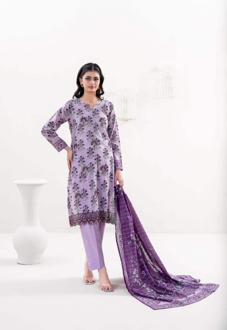 03-Piece Printed Lawn Sit - Ready To Wear
