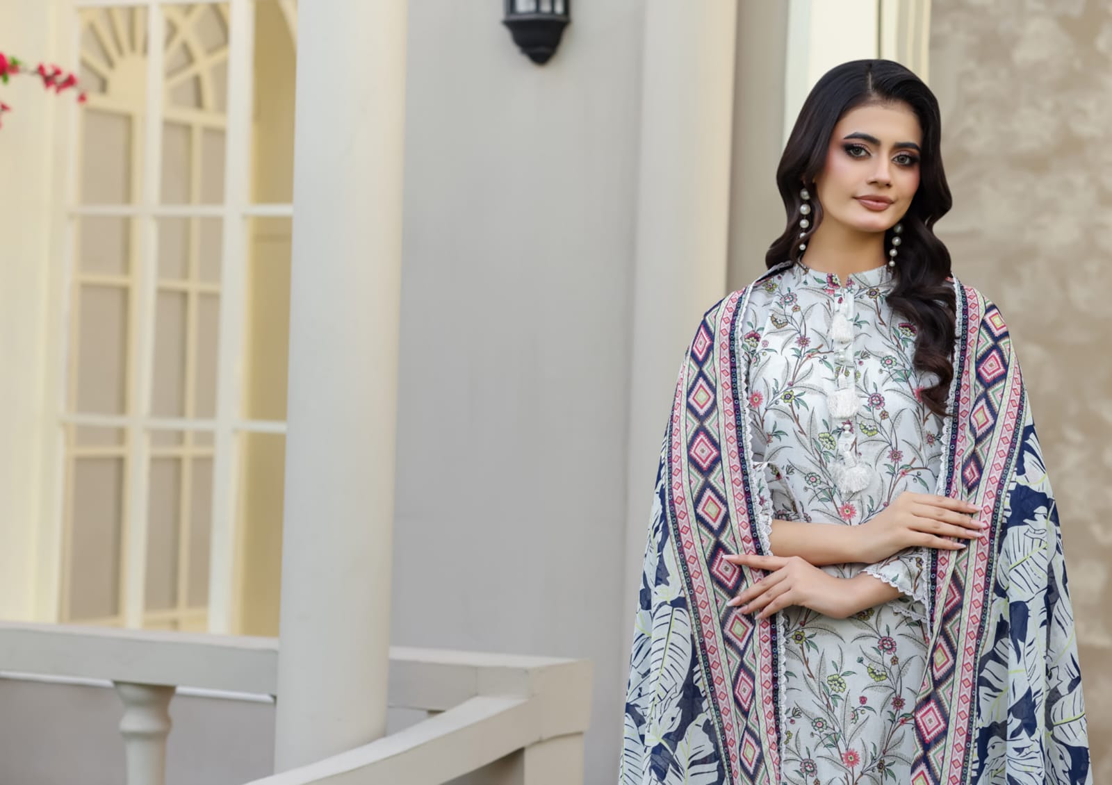 03-Piece Printed Lawn Suit - Ready To Wear