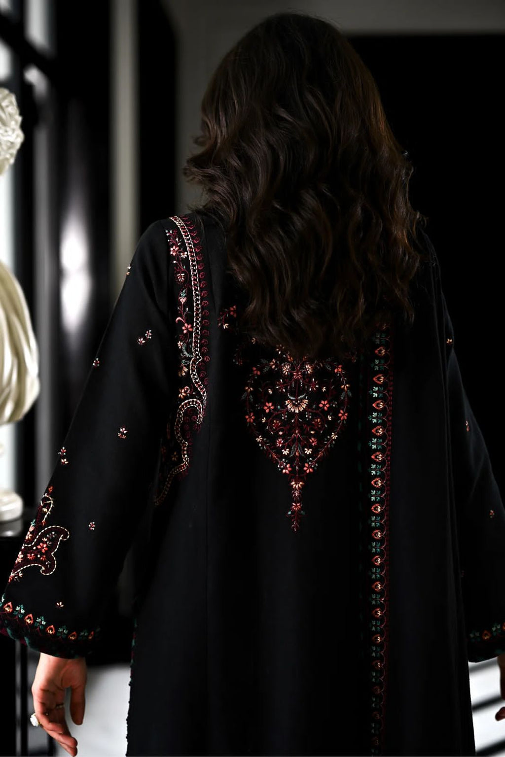Elegant Embroidered Black Cambric Cotton Kurta with Semi-Chiffon Dupatta