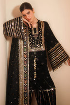 Luxury Embroidered Lawn Suit with Heavy Chiffon Dupatta – Ready to Wear