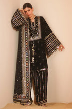 Luxury Embroidered Lawn Suit with Heavy Chiffon Dupatta – Ready to Wear