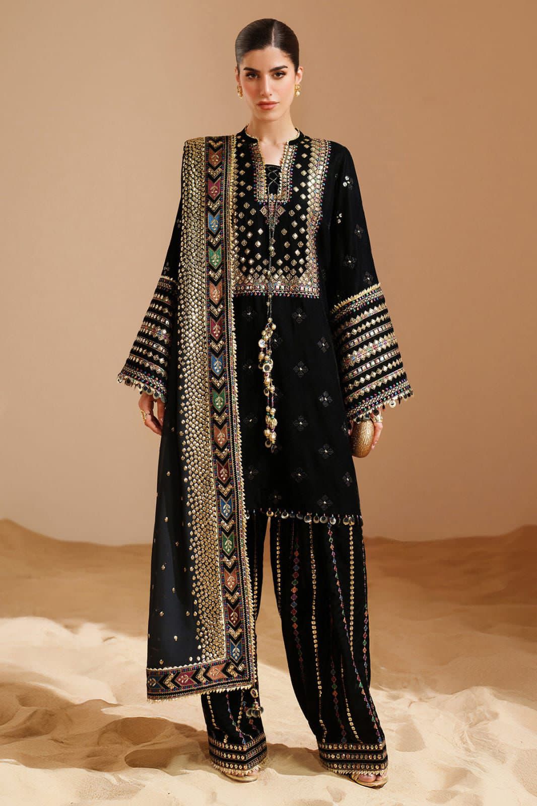Luxury Embroidered Lawn Suit with Heavy Chiffon Dupatta – Ready to Wear